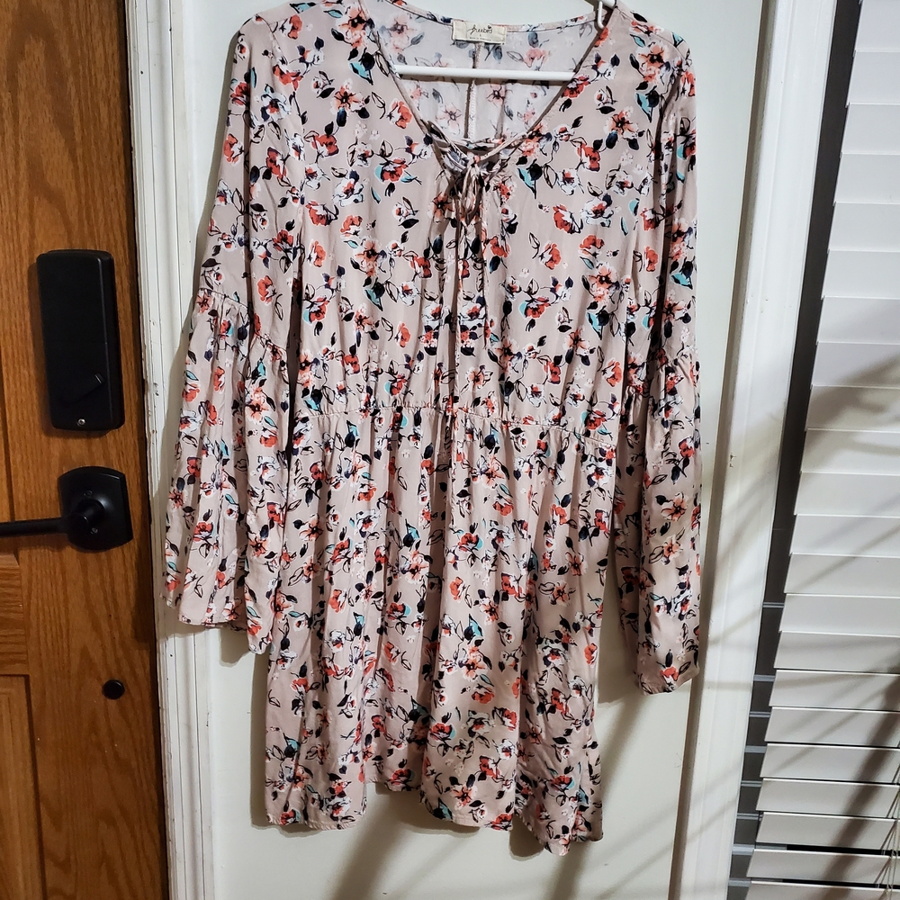 Freebird Floral Bell Sleeve Mini Dress Tie Neck Blush Pink Boho Size L Babydoll
